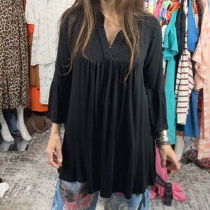 MOMS BLACK TUNIC